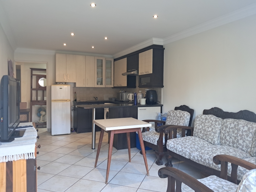 To Let 2 Bedroom Property for Rent in Jeffreys Bay Central Eastern Cape